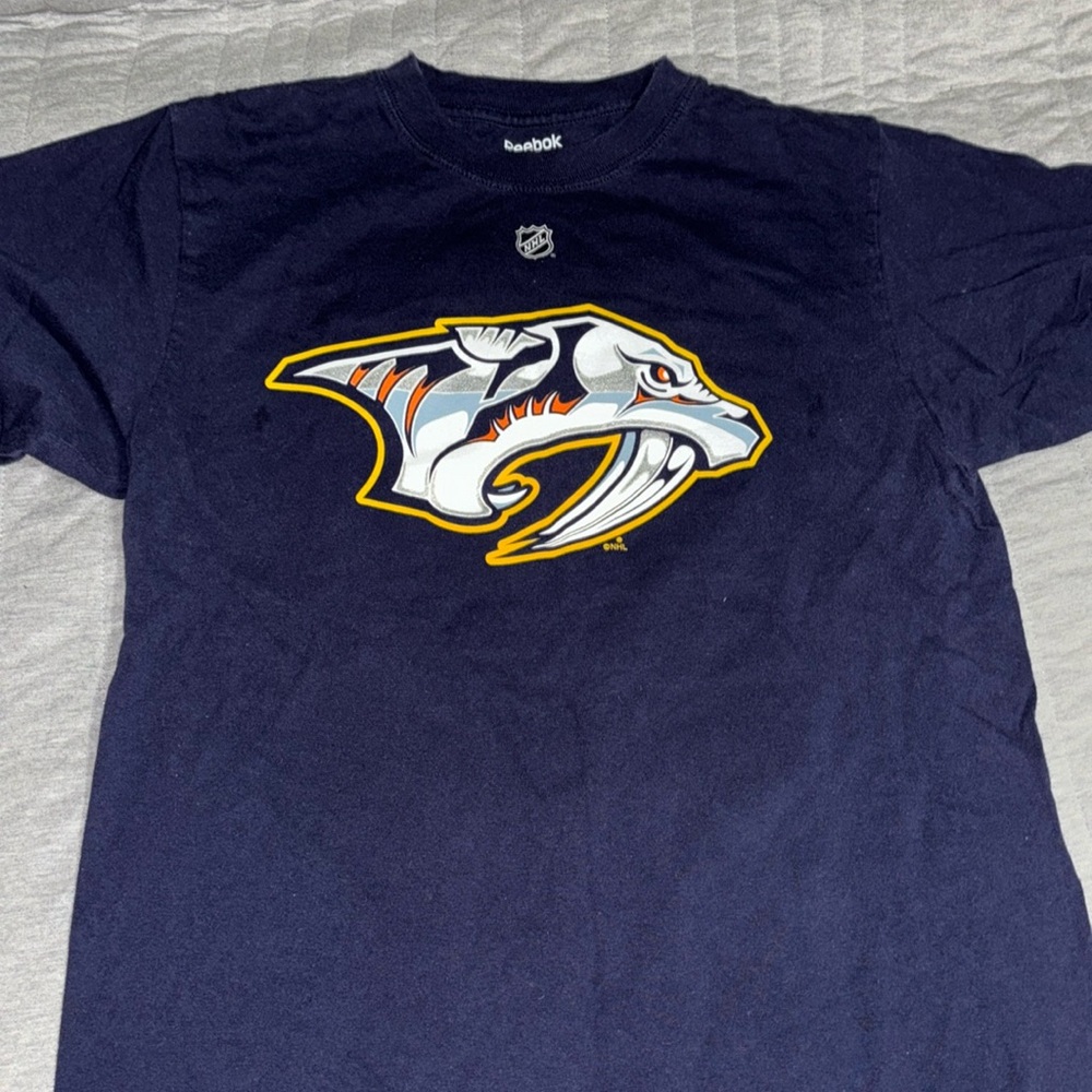 Nashville predators David Legwand tshirt size M